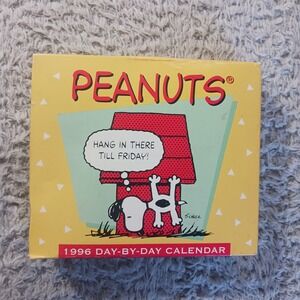 Hallmark 1997 PEANUTS Daily Desk Calendar Charlie Brown Snoopy Lucy